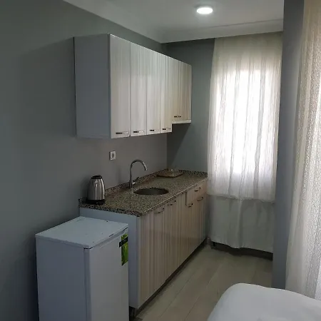 Sunset Apartment *