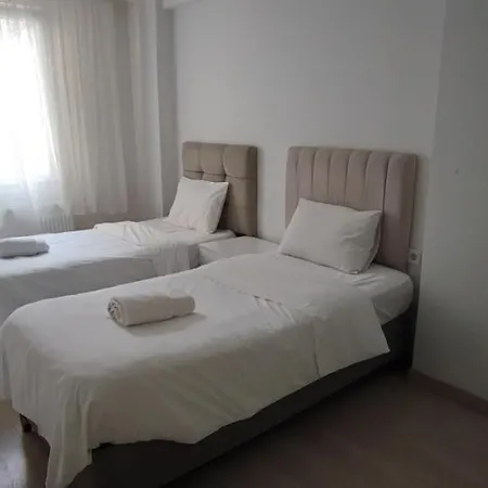 Sunset Apartment *